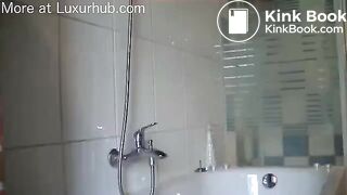 shower poop and smear jeans