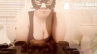 First time swallowing my poo  LucyScat