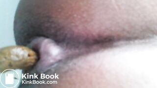 Minha Dona me dando um presente