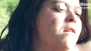 shitting outdoor sex session