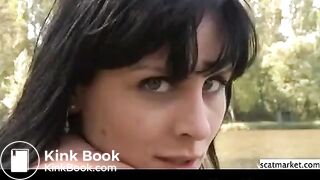 pretty brunette pooing