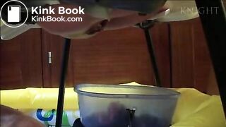 Spanish girls pooping on slave (1)