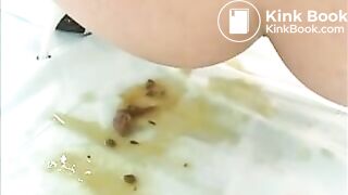 Jap Girl Enema Poop While Masturbating