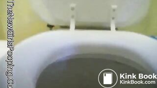 Girl Clogs The Toilet With Her Big Logs