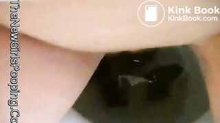 Girl Clogs The Toilet With Her Big Logs