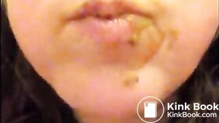 GIRL SWALLOWING SHIT IN PUBLIC BATHROOM