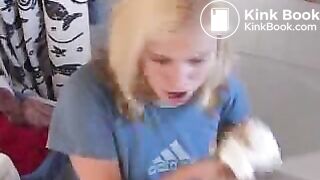 gorgeous amateur girl shitting