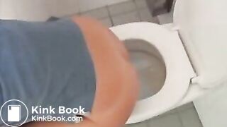 gorgeous amateur girl shitting