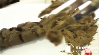 Eating, pooping and examine BFFD-02