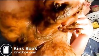 Dirty Barbara Loves Shit - COM