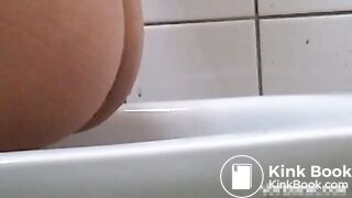 Voyeur Pooping - COM-3