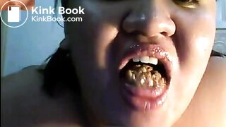 Chubby Filipina Scat Wife Pees Shits Then Eats It on Skype for Me