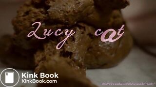 Close up shitting  LucyScat