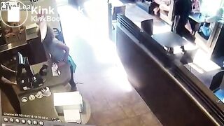 Crazy woman takes a dump then throws it at waiter