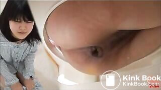 Jap Girls Urgent Poop