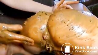 SCAT FISTING WITH PLENTY OF POOP