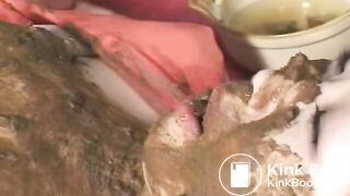 Lesbian scatplay (8) 2