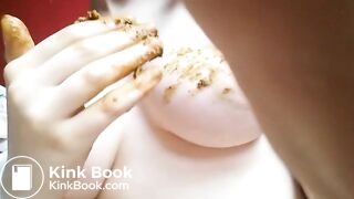 Smearing shit again~