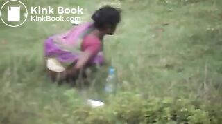 Village Women Caught Washing Ass 5 - Indian Porn Videos