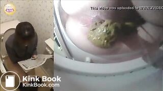 asian split view poop