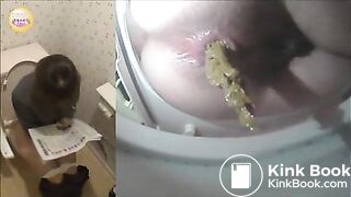 asian split view poop
