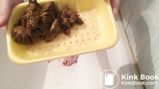 Fat Mistress Poop And Pee For Her Virtual Coprophilian Slave