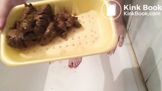 Fat Mistress Poop And Pee For Her Virtual Coprophilian Slave