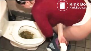 Huge toilet logs