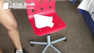 Big booty girl poops hard chunks