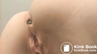 MIstressT and Delilah - Under glass