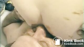 hardcore eating that amateur shit from her ass