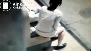 2013_03_26-shitting-bus-stop