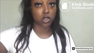 Scarlett Marie Poop At Work