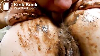 DIRTY RUSSIAN GIRL LICKING SCAT