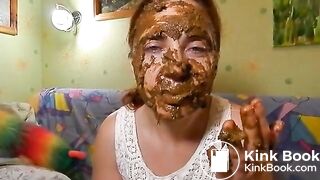 Scat Queens (10)