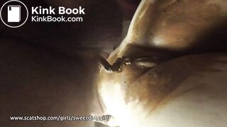 Black leggings and smearing on pussy