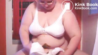 Fette perverse Kackfotze scheisst7