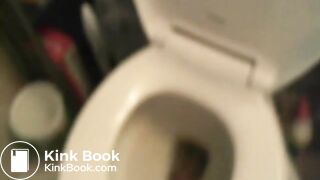 Porcelain Lilith Farting and Pooping (4)