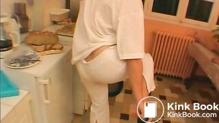 HE'S A REAL SCAT BITCH