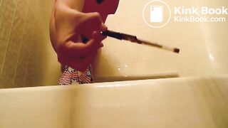 Porcelain Lilith Farting and Pooping (17)