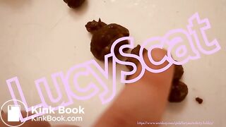 Hard poop in Bathtub  LucyScat