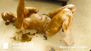 Heisse Sau sammelt Scheisse in Tüten - COM