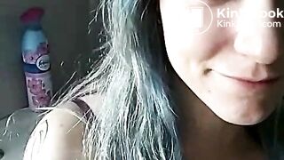 Farting & Pooping Selfies