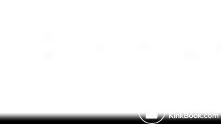 ASHLEY IS GETIN READY FOR WORK