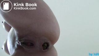 Poo standing from below