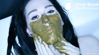 Patrecia play with scat