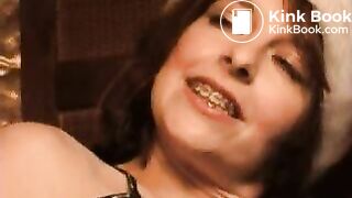 Scat_-_Ness___Lucy_-_Lucy_Shitting_For_Xmas2001