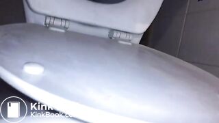 hold open her arse while she takes a shit scat