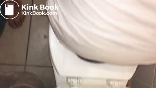 hold open her arse while she takes a shit scat