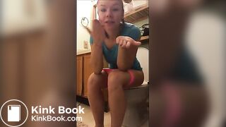 Sexy Girl Has The Shits